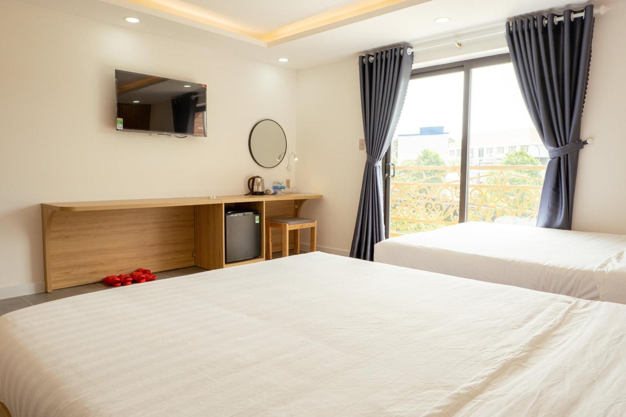 Ngoc Anh Hotel Chi Khu Co Ong Buitenkant foto